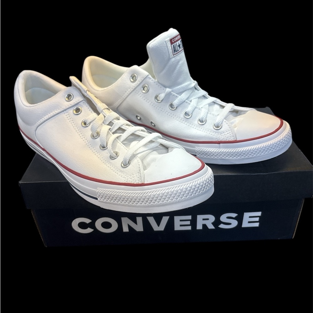 Converse Men's White Sneakers NEW size 13